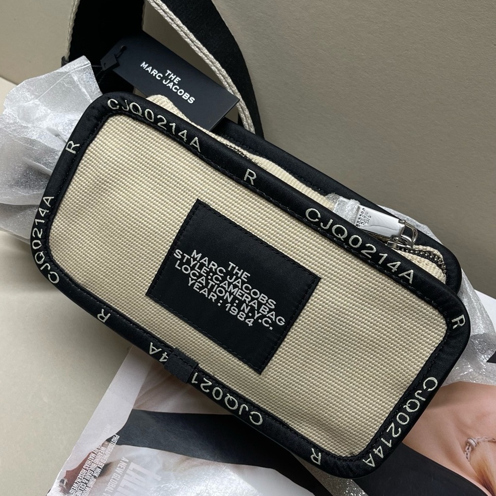 (new+tag) Marc Jacobs The Camera Bag retail crossbody jacquard edition - Picture 3 of 17